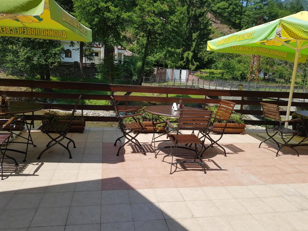 Семеен Хотел Федора Ribarica Exteriér fotografie